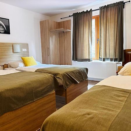 Motel Stovrela Казін Екстер'єр фото