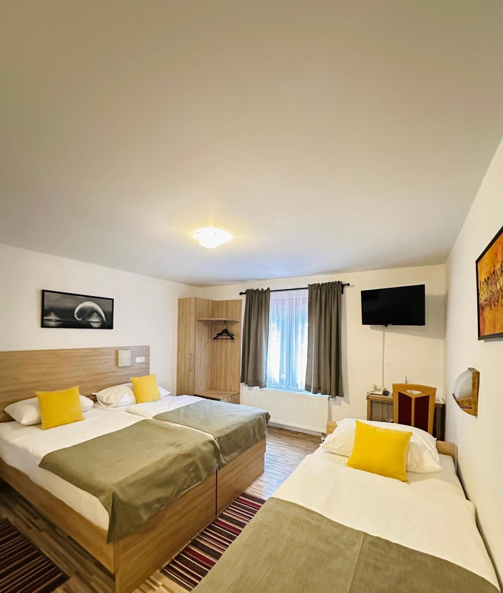 Motel Stovrela Казін Екстер'єр фото