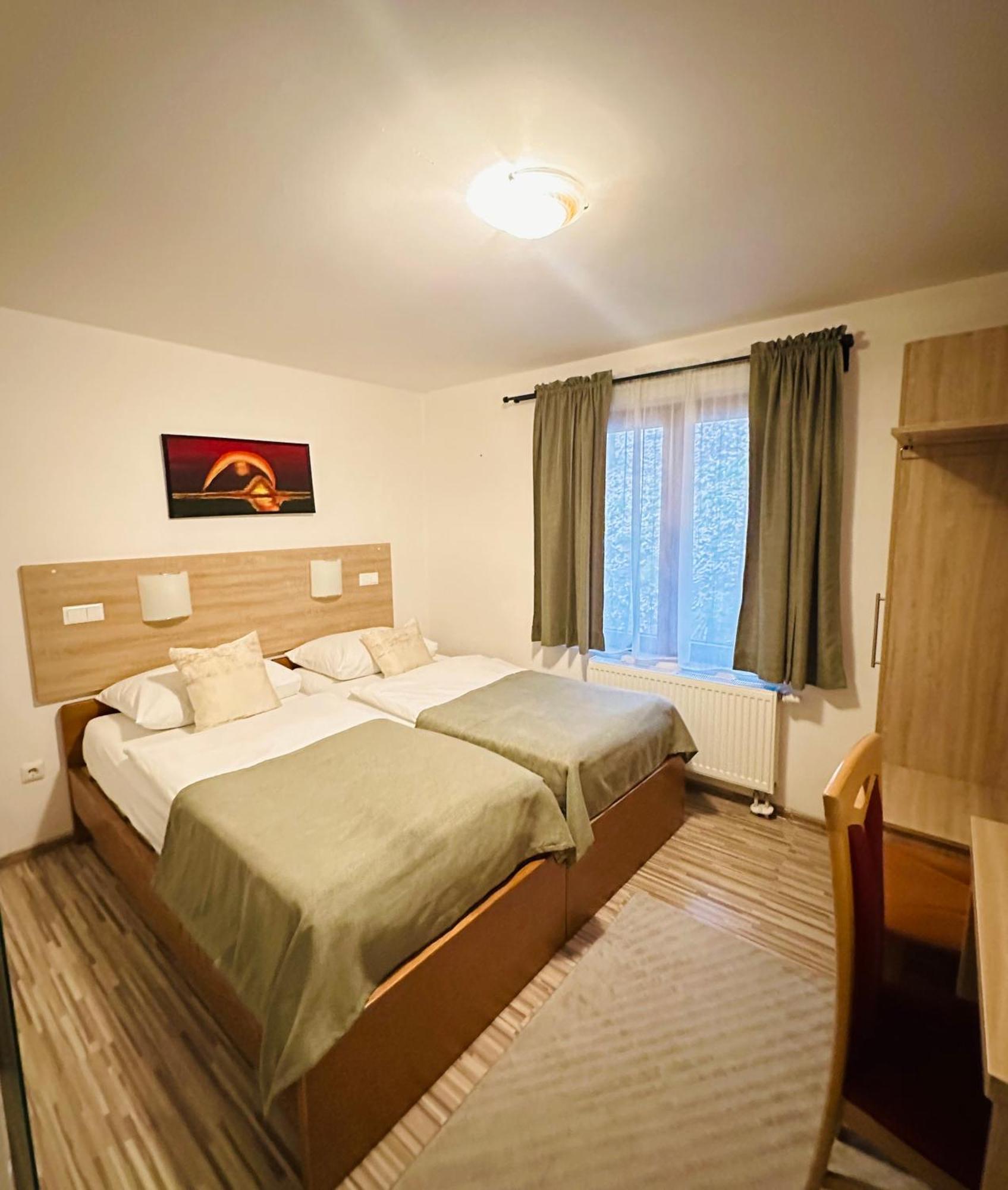 Motel Stovrela Казін Екстер'єр фото